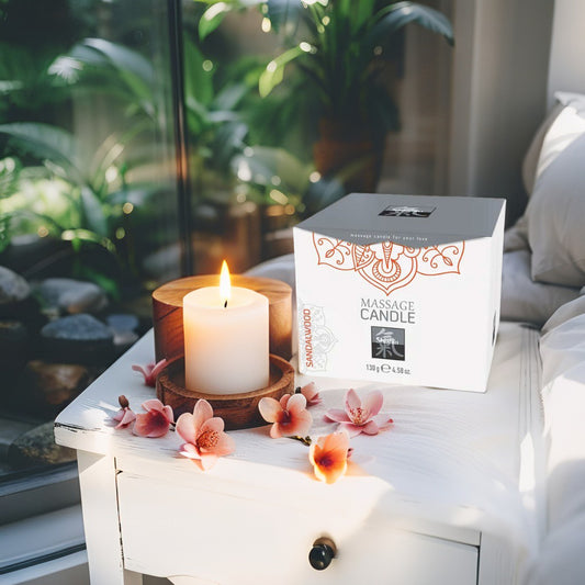 Αρωματικό Κερί Μασάζ με Σανταλόξυλο | Περιποίηση με Αισθησιασμό
