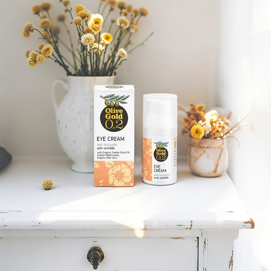Olive Gold 0.2 anti-wrinkle eye cream with Cretan olive oil and hyaluronic acid