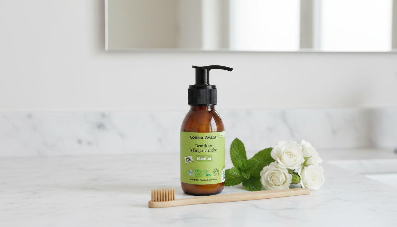 Organic Mint Toothpaste with white clay and 1450 ppm fluoride