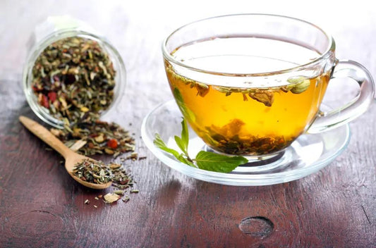 Συνταγές με βότανα για detox