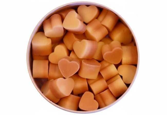 Cotton Flower wax melts scented hearts in recyclable metal tin
