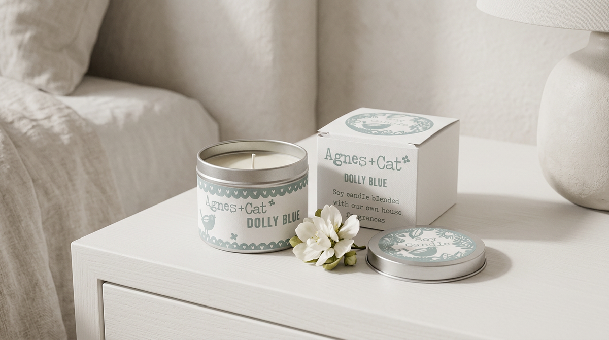 Dolly Blue natural soy candle scented with vanilla, plum and jasmine