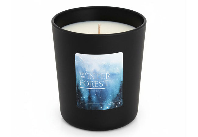 Winter Forest Blossom Beauty 160g scented soy candle with woody fragrance